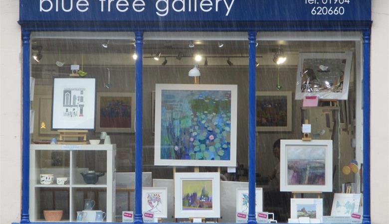 Blue Tree Gallery
